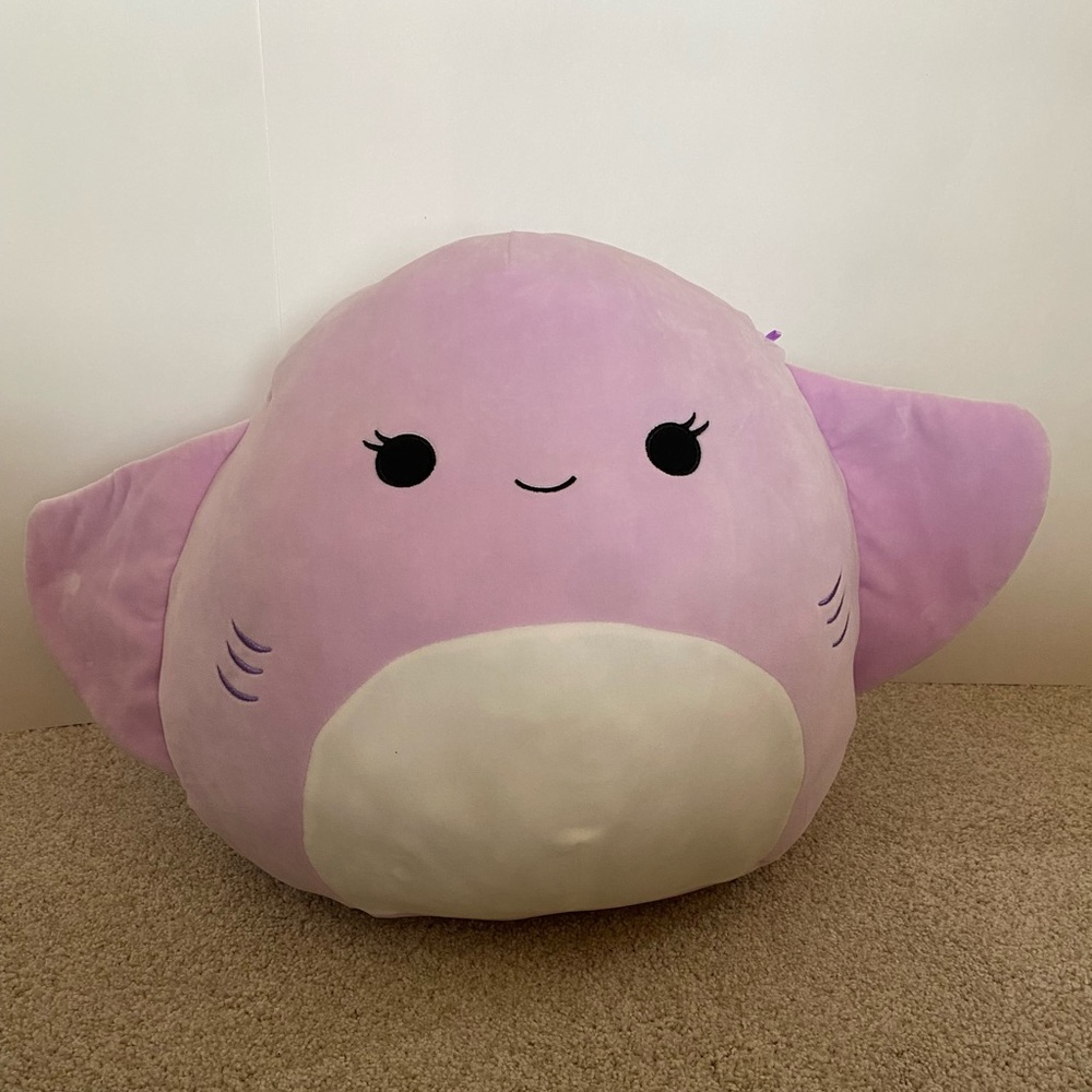 Squishmellow RARE Aziza the stingray 16inch